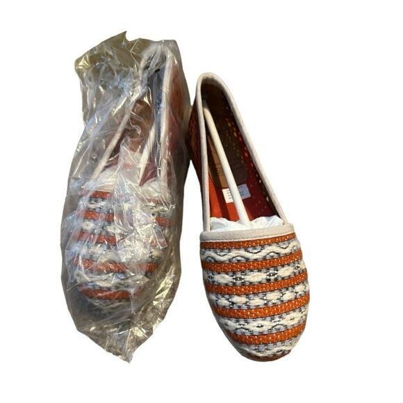Women's Cobra Society Molly Lazer Cut Tapestry Espadrille Flats Size 38 (8) NIB - Picture 3 of 12